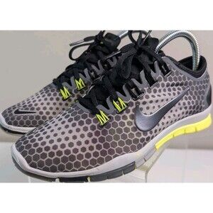 Nike Women Shoe Free TR Connect 2 Size 6.5 Sneaker Running Athletic Pre Owned